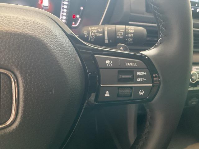 used 2025 Honda Pilot car, priced at $52,976
