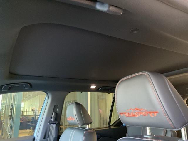new 2025 Honda Pilot car, priced at $48,974