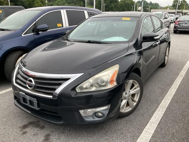 used 2013 Nissan Altima car, priced at $10,565