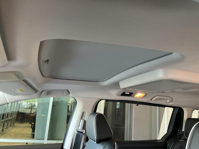 new 2026 Honda Odyssey car, priced at $51,925