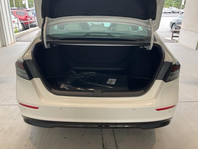 new 2025 Honda Accord Hybrid car, priced at $38,714