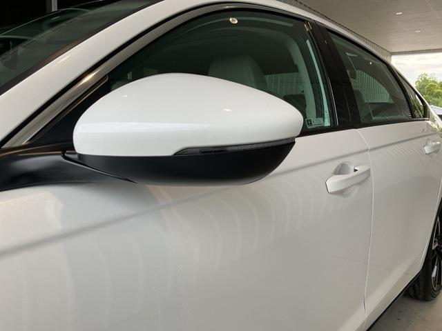 new 2025 Honda Accord Hybrid car, priced at $38,714