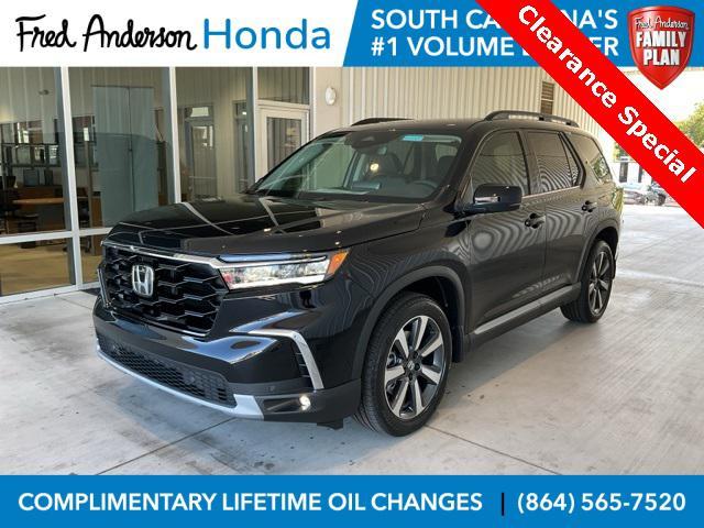 new 2025 Honda Pilot car, priced at $46,439