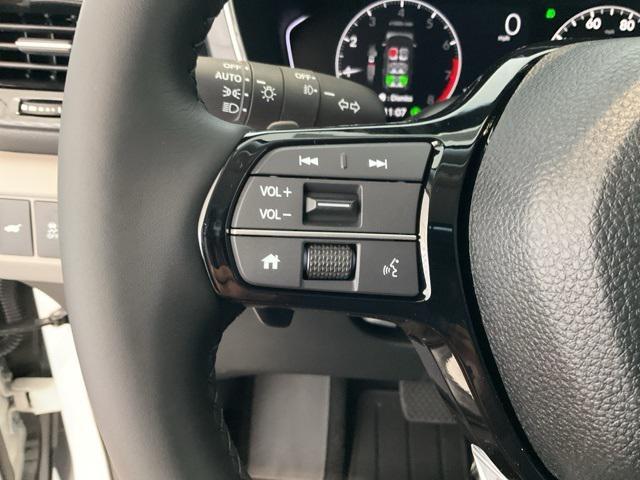 new 2025 Honda Pilot car, priced at $44,811