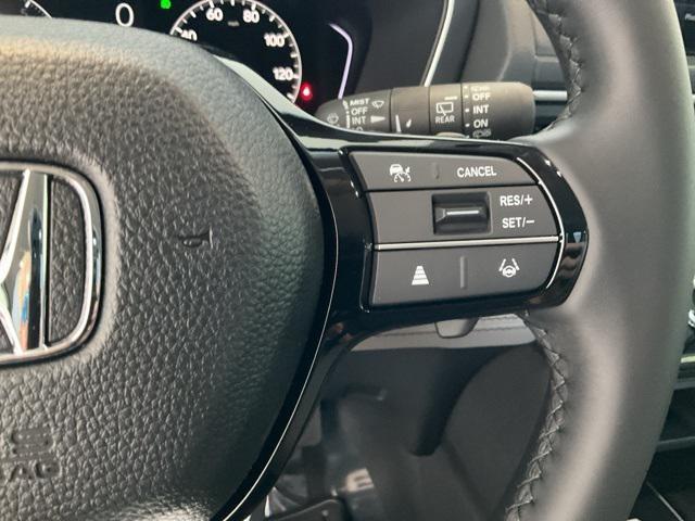 new 2025 Honda Pilot car, priced at $44,811