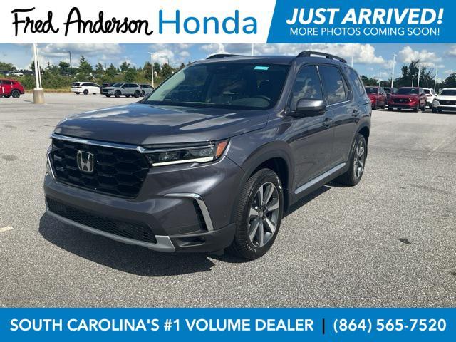 new 2025 Honda Pilot car, priced at $53,530