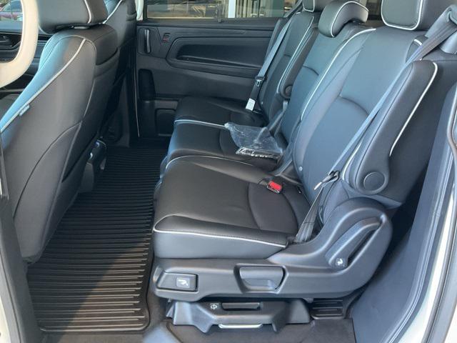 new 2026 Honda Odyssey car, priced at $45,876
