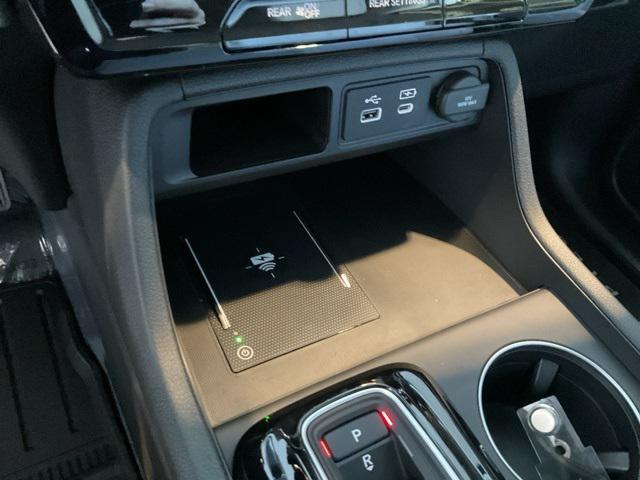 new 2025 Honda Pilot car, priced at $42,841