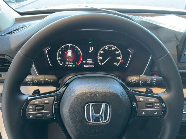 new 2025 Honda Pilot car, priced at $42,841