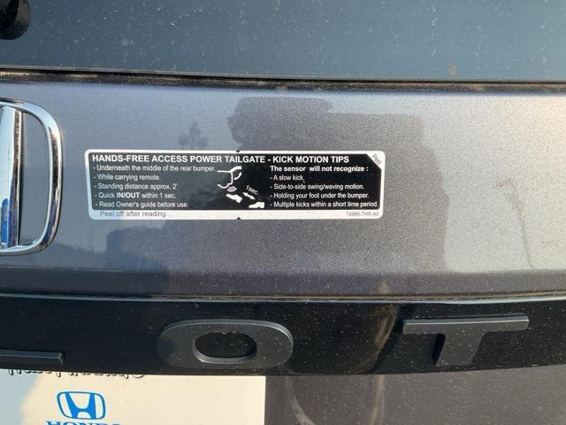 new 2025 Honda Pilot car, priced at $50,178