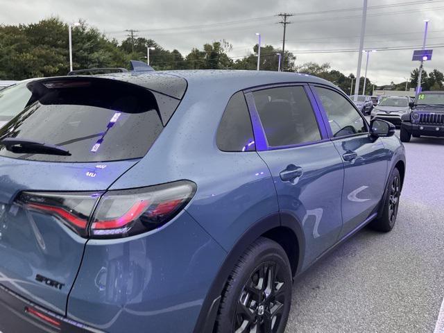 used 2025 Honda HR-V car, priced at $27,159