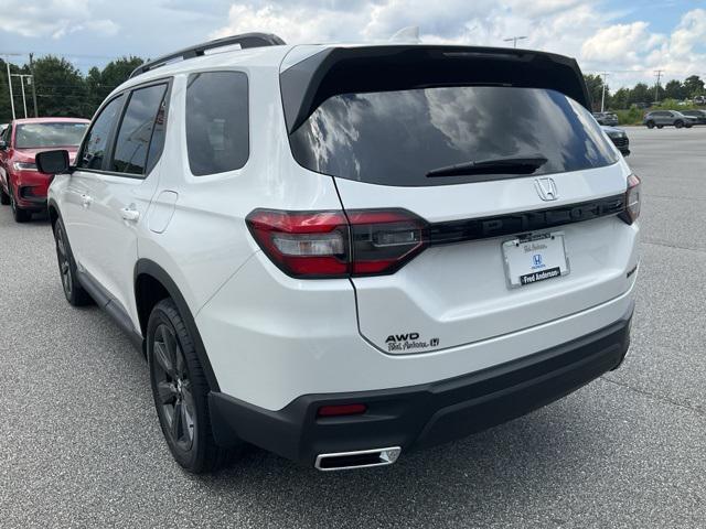 new 2025 Honda Pilot car, priced at $42,305