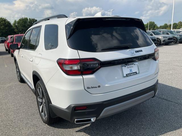 new 2025 Honda Pilot car, priced at $47,834