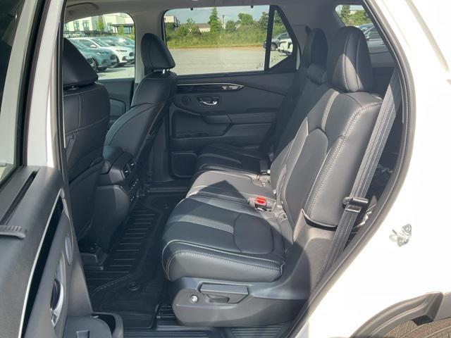 new 2025 Honda Pilot car, priced at $47,834