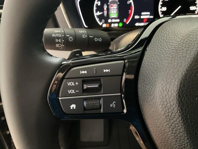 new 2025 Honda Pilot car, priced at $44,995
