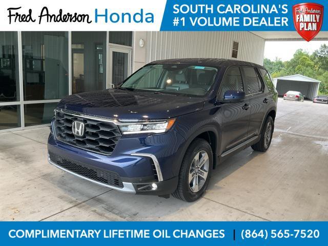 new 2025 Honda Pilot car, priced at $44,995