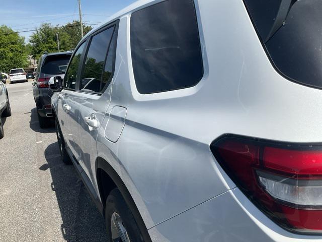 new 2025 Honda Pilot car, priced at $47,505