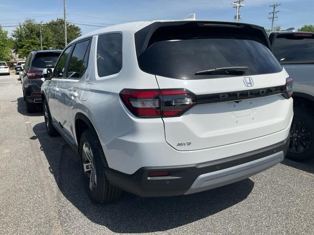 new 2025 Honda Pilot car, priced at $47,505