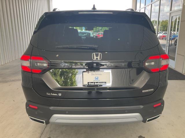 used 2025 Honda Pilot car, priced at $45,506