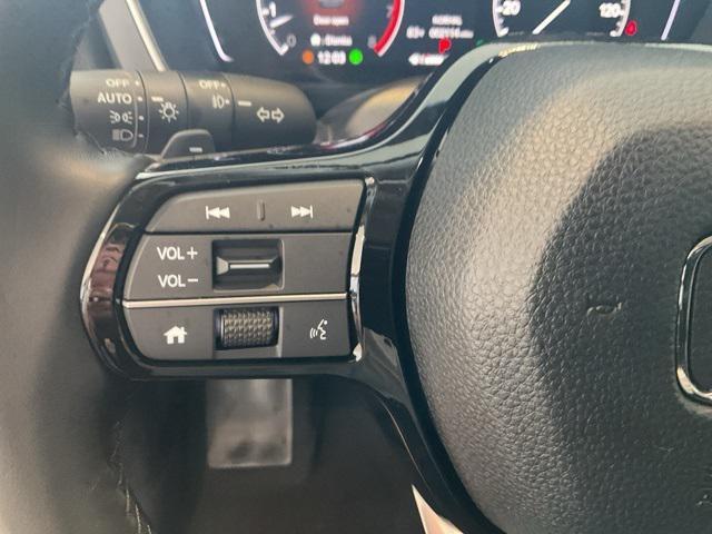 used 2025 Honda Pilot car, priced at $45,506