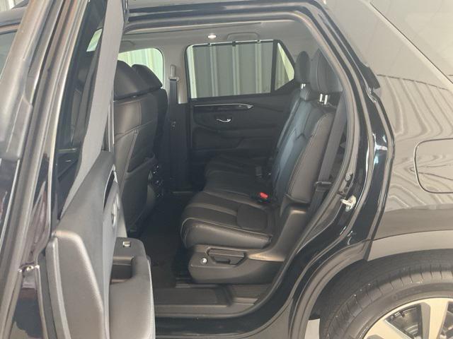 used 2025 Honda Pilot car, priced at $45,506