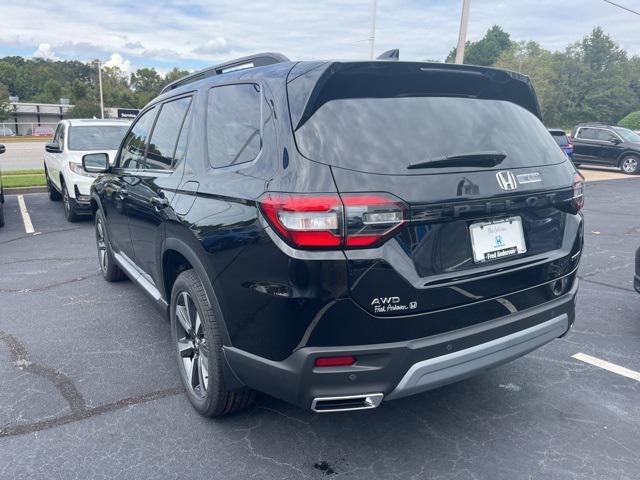 new 2025 Honda Pilot car, priced at $47,922