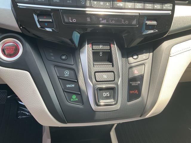 new 2025 Honda Odyssey car, priced at $41,595