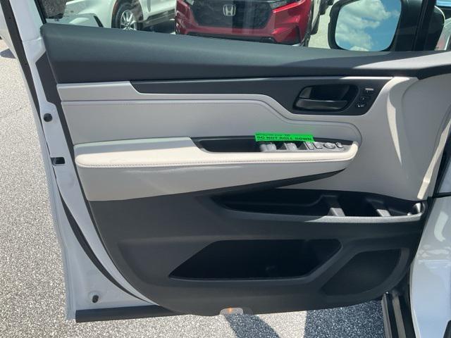 new 2025 Honda Odyssey car, priced at $41,595