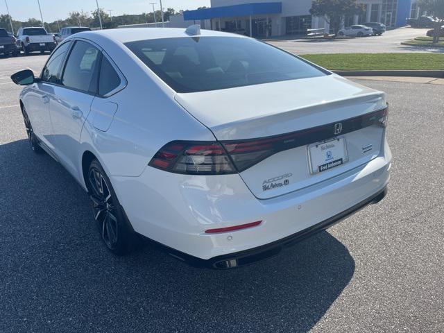 new 2025 Honda Accord Hybrid car, priced at $39,612