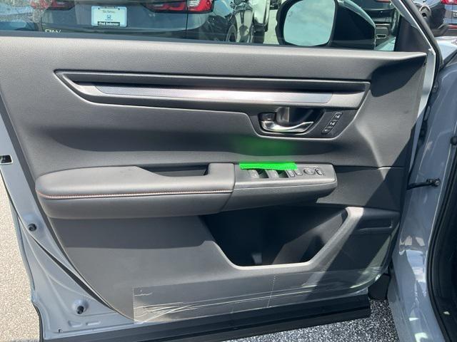 new 2026 Honda CR-V Hybrid car, priced at $40,575