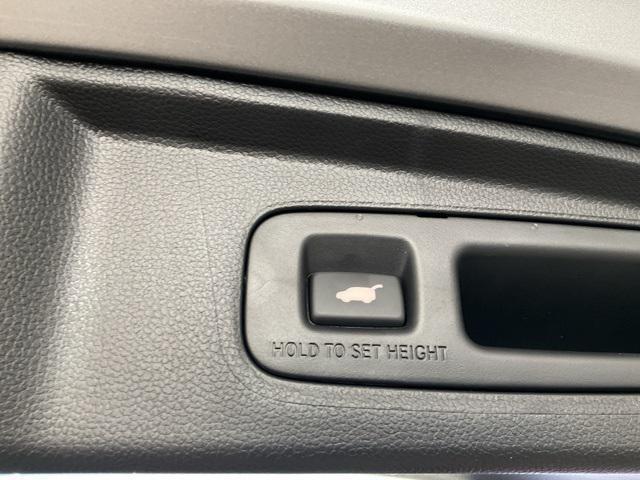 new 2026 Honda CR-V Hybrid car, priced at $38,277