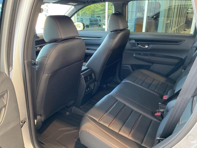 new 2026 Honda CR-V Hybrid car, priced at $38,277