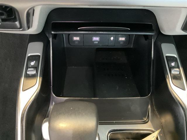 used 2023 Kia Sorento car, priced at $30,307