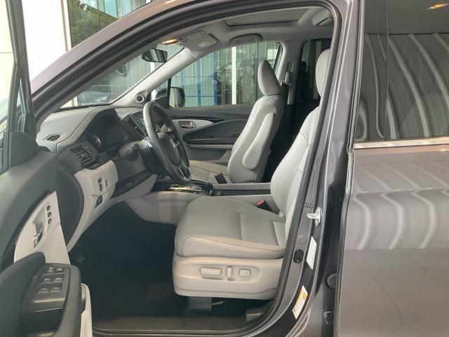 used 2022 Honda Pilot car, priced at $33,919
