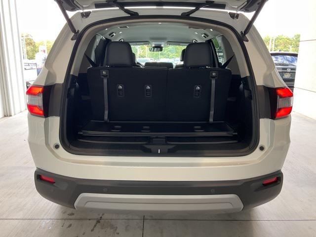 new 2025 Honda Pilot car, priced at $43,383