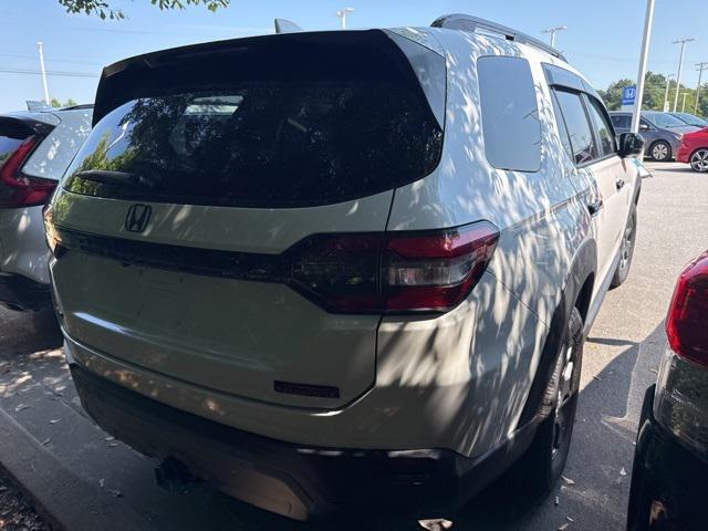 used 2023 Honda Pilot car, priced at $42,306
