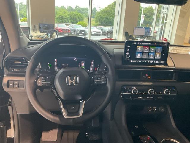 new 2025 Honda Pilot car, priced at $53,530