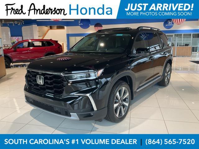new 2025 Honda Pilot car, priced at $53,530