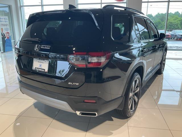 new 2025 Honda Pilot car, priced at $53,530