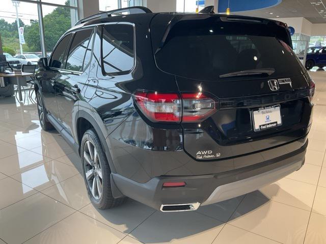 new 2025 Honda Pilot car, priced at $53,530