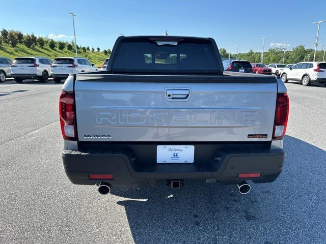 new 2024 Honda Ridgeline car, priced at $43,708