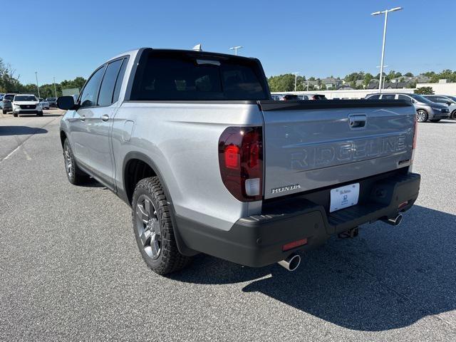 new 2024 Honda Ridgeline car, priced at $43,708