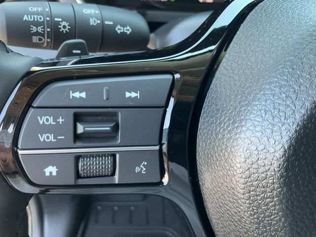 new 2025 Honda Pilot car, priced at $44,339