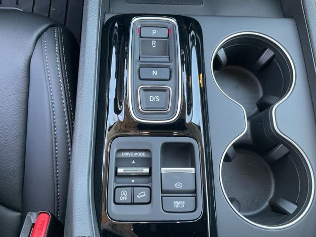 new 2025 Honda Pilot car, priced at $44,339