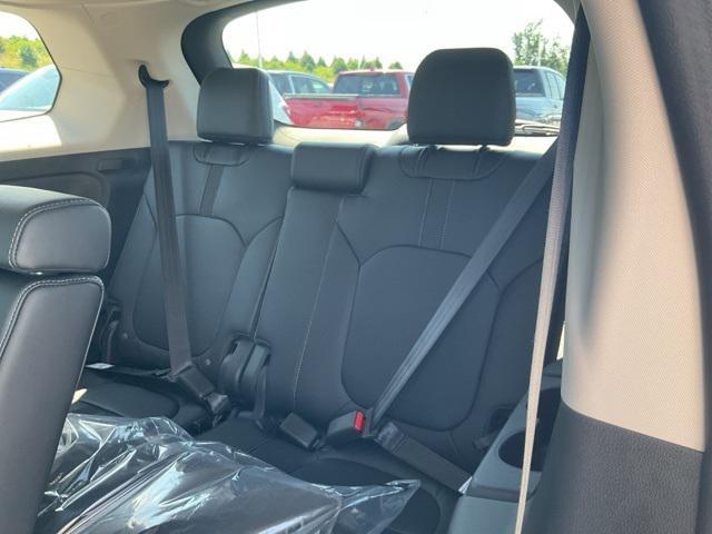 new 2025 Honda Pilot car, priced at $44,339