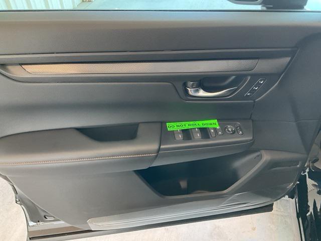 new 2026 Honda CR-V Hybrid car, priced at $38,277