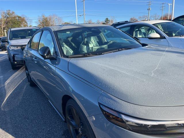 new 2025 Honda Accord Hybrid car, priced at $35,977