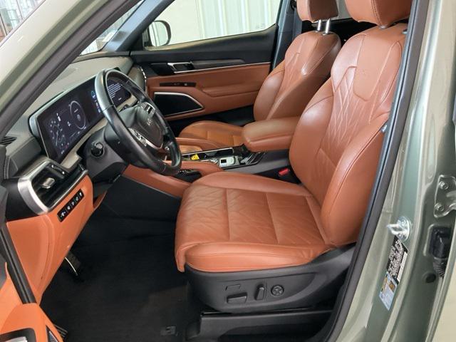used 2024 Kia Telluride car, priced at $39,528