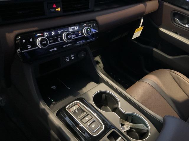 new 2025 Honda Pilot car, priced at $55,030