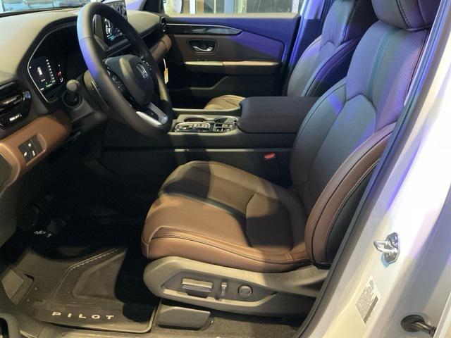 new 2025 Honda Pilot car, priced at $55,030